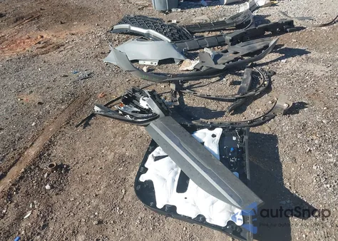 2023 Kia Sportage X-Line z USA, uszkodzony, nr VIN 5XYK6CAF2PG013722